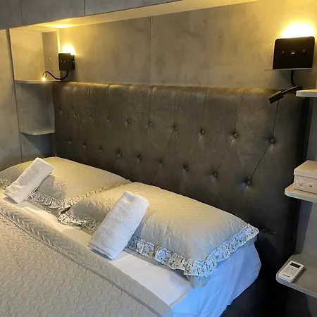 Deluxe Family Haem Apartment