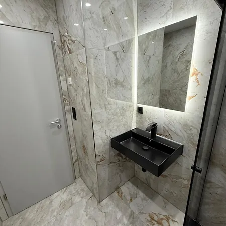 Deluxe Family Haem Apartment